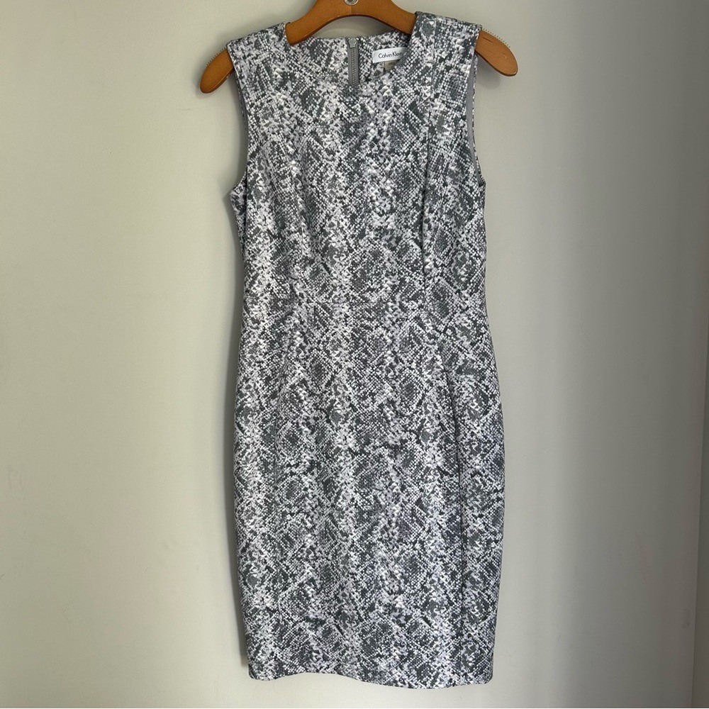 Calvin Klein Snake‎ Print Career Wear Office Sleeveless Zipper Back Dress Gray 4